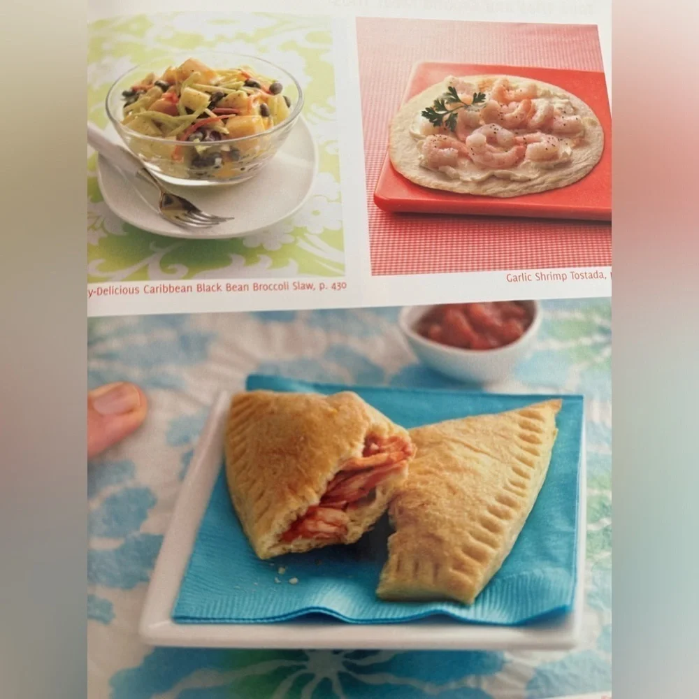 Barnes & Noble Hungry Girl 300 under 300 by Lisa Lillian Cookbook NEW